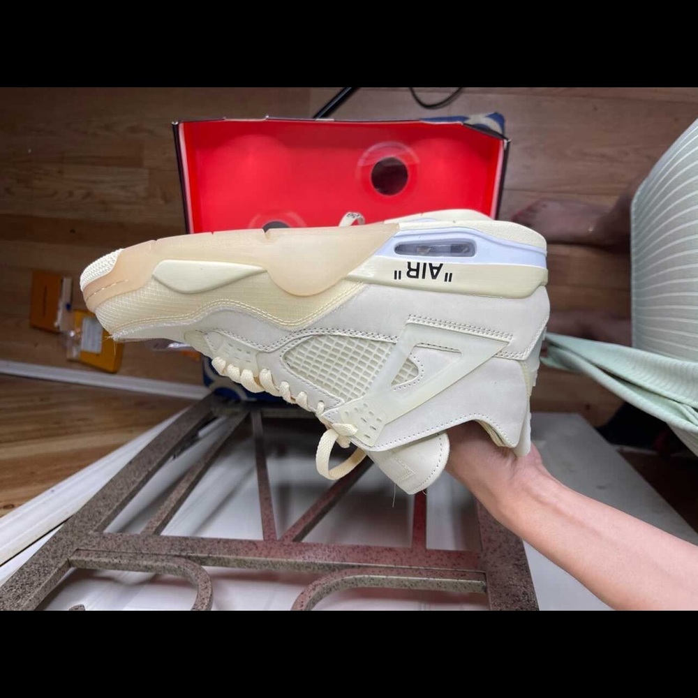 AUTHENTIC JORDAN OFFWHITE SAILS 4
